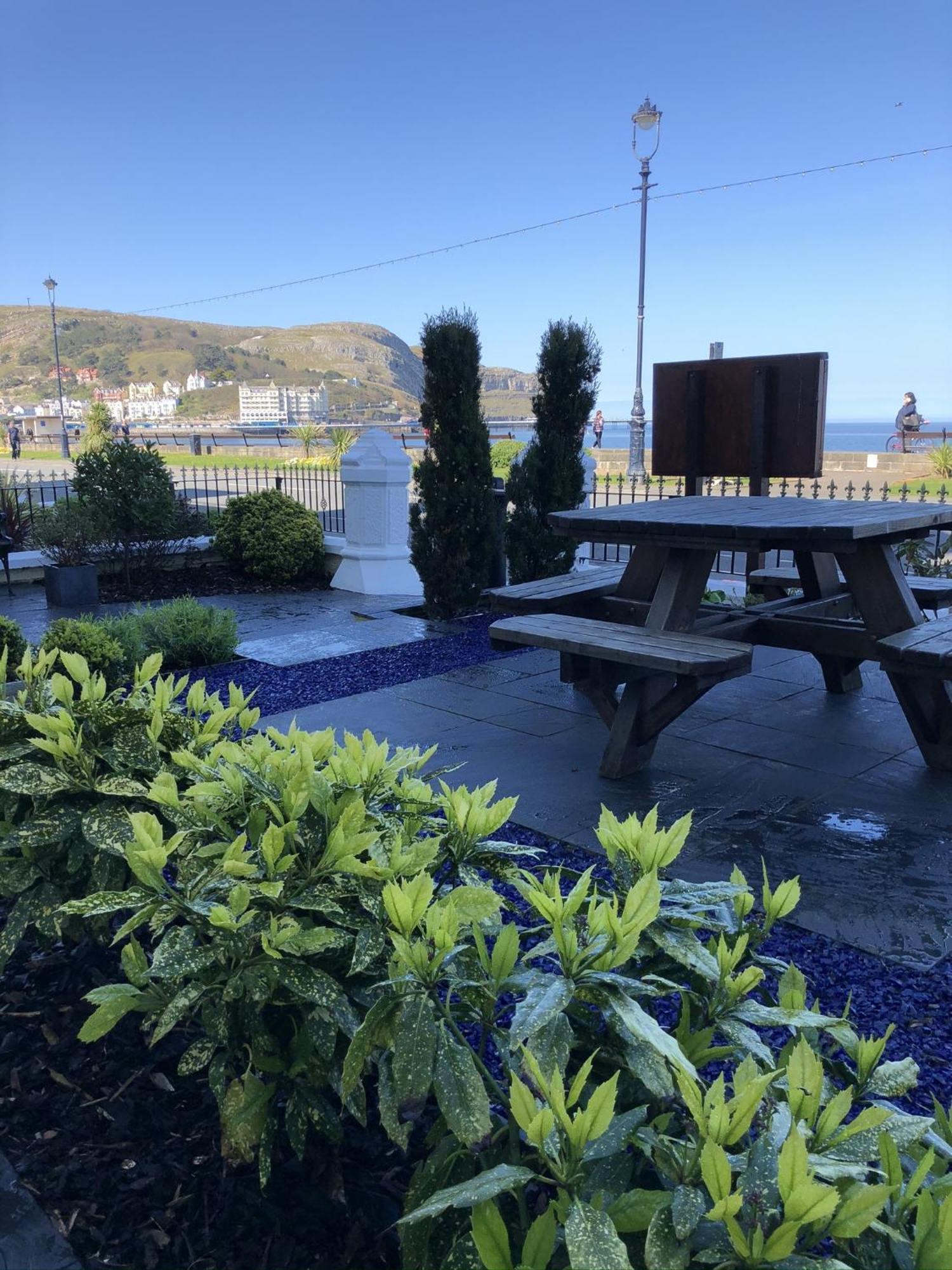 Swn Y Mor Hotel Llandudno Eksteriør billede